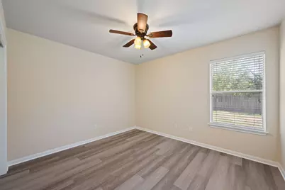 429 Falcon Lane, Leander, TX 78641 - Photo 13