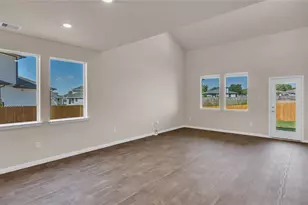 128 Palo Pinto Dr, Kyle, TX 78640 - Photo 13