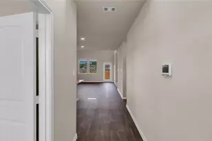 128 Palo Pinto Dr, Kyle, TX 78640 - Photo 5