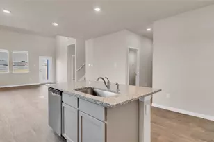 128 Palo Pinto Dr, Kyle, TX 78640 - Photo 11