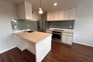 901 E 40th St, Austin, TX 78751 - Photo 3