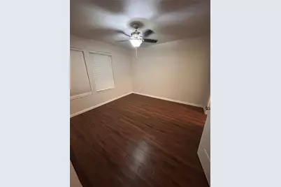 901 E 40th Street #201, Austin, TX 78751 - Photo 7