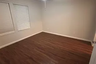 901 E 40th St, Austin, TX 78751 - Photo 7