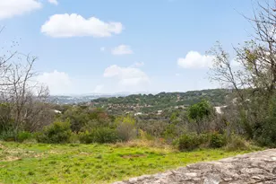 21418 Kathy Ln, Spicewood, TX 78669 - Photo 17