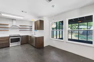1310 Strickland Dr, Austin, TX 78748 - Photo 7