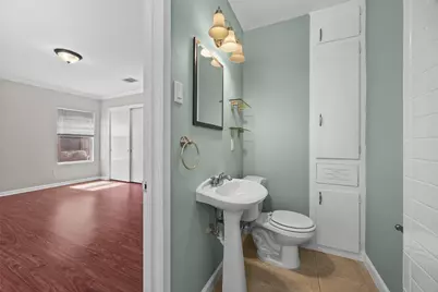 1404 Briarcliff Boulevard, Austin, TX 78723 - Photo 17