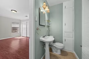 1404 Briarcliff Blvd, Austin, TX 78723 - Photo 17