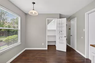 7601 Windrush Dr, Austin, TX 78729 - Photo 19