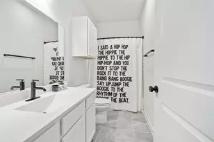 124 Patrick Herndon Dr, Bastrop, TX 78602 - Photo 19