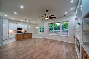 150 Waimanalo Ln, Bastrop, TX 78602 - Photo 5