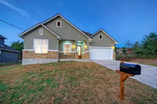 150 Waimanalo Ln, Bastrop, TX 78602 - Photo 37