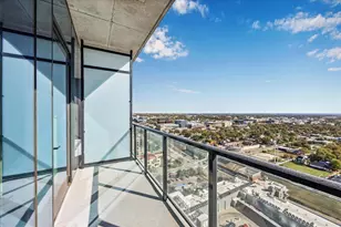 610 Davis St, Austin, TX 78701 - Photo 11