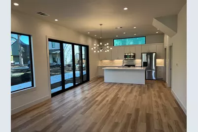 1131 Walton Lane #3, Austin, TX 78721 - Photo 3