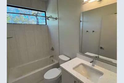 1131 Walton Lane #3, Austin, TX 78721 - Photo 13