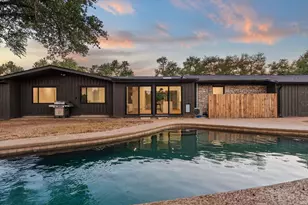 8717 S View Rd, Austin, TX 78737 - Photo 31