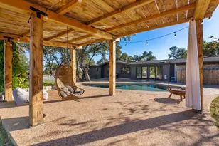 8717 S View Rd, Austin, TX 78737 - Photo 27