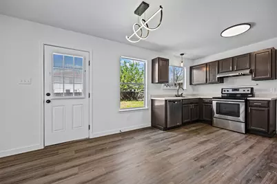 2206 Canvas Back Drive, Taylor, TX 76574 - Photo 7