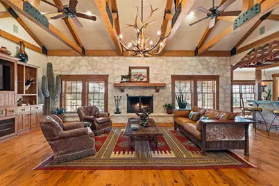 521 Bluff Creek Road Road, Center Point, TX 78010 - Photo 9