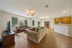 122 Prairie Creek Trail, Georgetown, TX 78633 - Photo 7