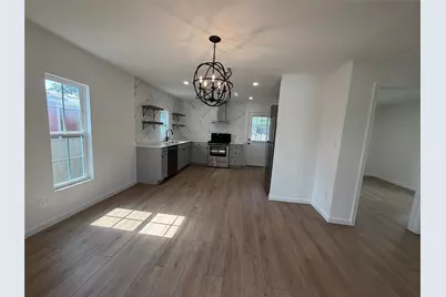 1207 Pine Street, Bastrop, TX 78602 - Photo 7
