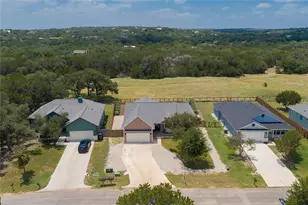 32 Acacia Dr, Wimberley, TX 78676 - Photo 3