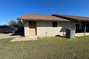 [Address not provided], Hutto, TX 78634 - Photo 33