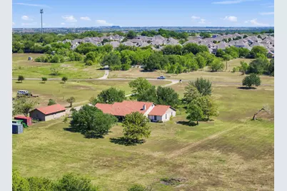 [Address not provided], Hutto, TX 78634 - Photo 3