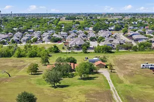 [Address not provided], Hutto, TX 78634 - Photo 5