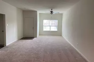 18741 Speculator Ln, Elgin, TX 78621 - Photo 15