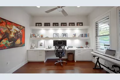 1002 Meriden Lane, Austin, TX 78703 - Photo 33