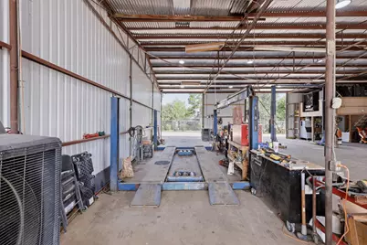 513 N Main Street, Caldwell, TX 77836 - Photo 19