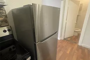 1108 W McCarty Ln, San Marcos, TX 78666 - Photo 11