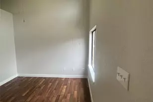 1108 W McCarty Ln, San Marcos, TX 78666 - Photo 3