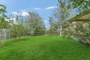 319 Lone Star Blvd, Hutto, TX 78634 - Photo 5