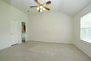 319 Lone Star Blvd, Hutto, TX 78634 - Photo 29