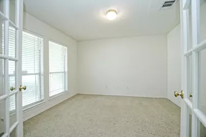 319 Lone Star Boulevard, Hutto, TX 78634 - Photo 15