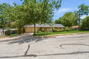 3103 Catalina Dr, Austin, TX 78741 - Photo 23