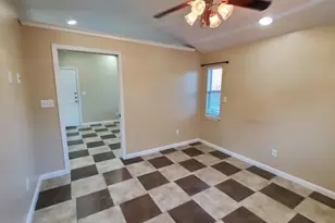1116 Northwestern Ave, Austin, TX 78702 - Photo 3