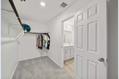 124 Banyon Drive, Liberty Hill, TX 78642 - Photo 15