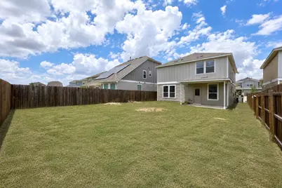 124 Banyon Drive, Liberty Hill, TX 78642 - Photo 23