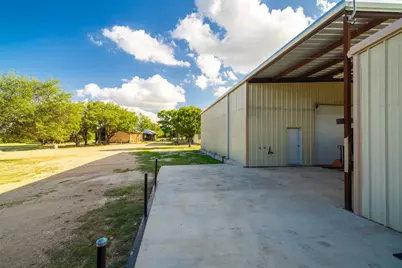683 Ranch Road 1320, Johnson City, TX 78636 - Photo 33