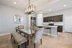 1713 Arcilla St, Austin, TX 78741 - Photo 9