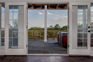 1306 Arronimink Cir, Austin, TX 78746 - Photo 5