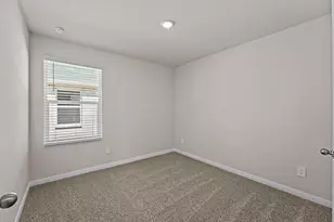 125 Raymondville Path, San Marcos, TX 78666 - Photo 9