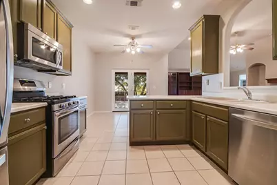 216 Meadow Brook Drive, Fredericksburg, TX 78624 - Photo 11