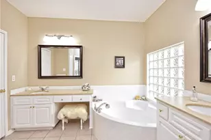 9216 Evening Primrose Path, Austin, TX 78750 - Photo 21