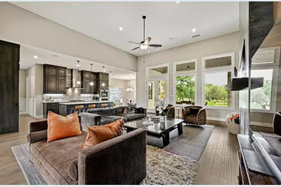 607 Flintridge Trail, Georgetown, TX 78628 - Photo 15