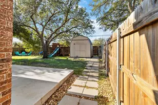 1320 Lochaline Loop, Pflugerville, TX 78660 - Photo 29