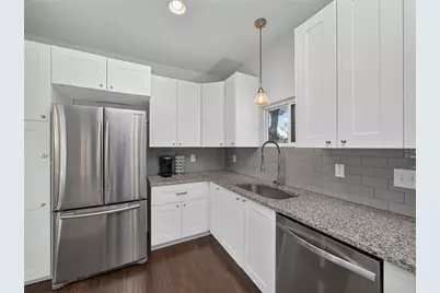 4504 Kitty Avenue, Austin, TX 78721 - Photo 11