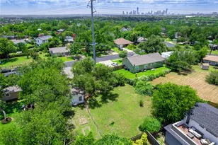4504 Kitty Ave, Austin, TX 78721 - Photo 33